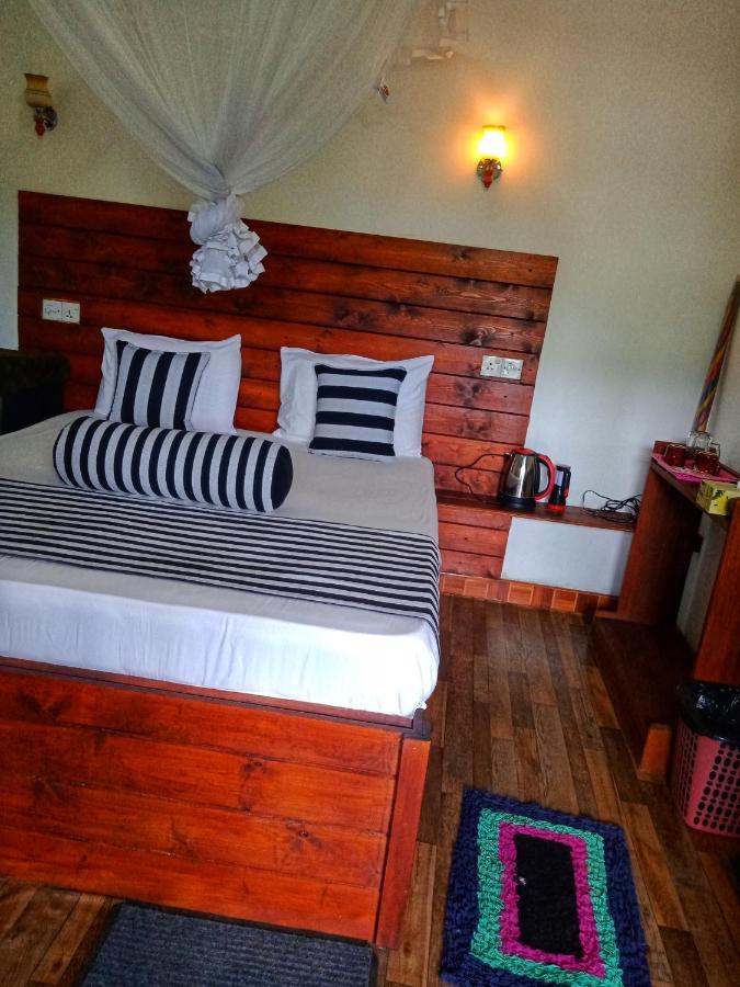 Maleesha Homestay Елла Екстер'єр фото
