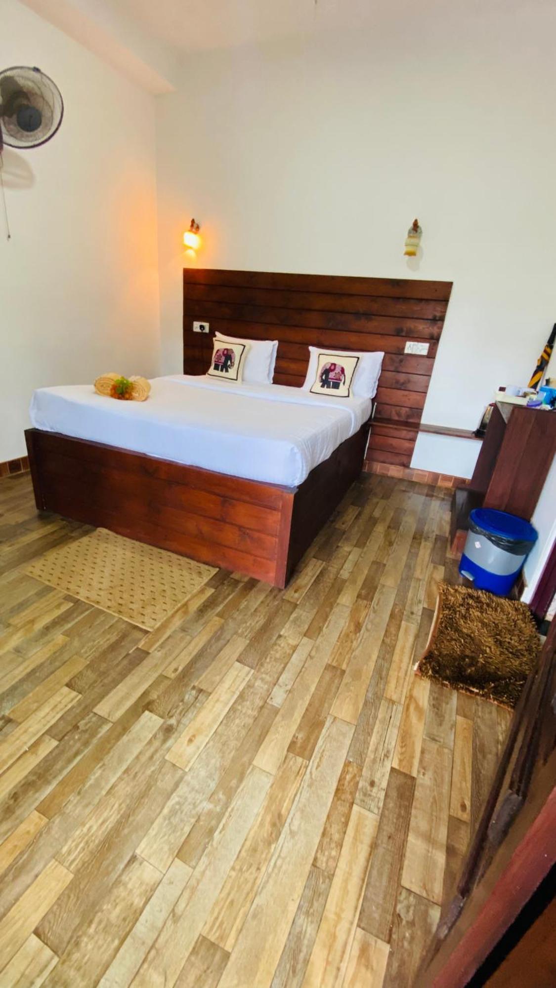 Maleesha Homestay Елла Екстер'єр фото